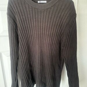 Zara Men's Charcoal Ribbed Crewneck Sweater
